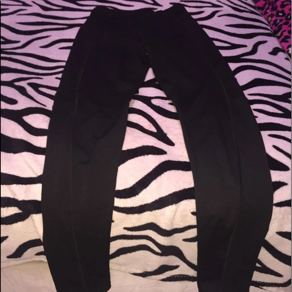 Fashion nova Leggings - Picture 2 of 7